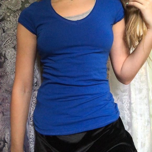 Blue tee - Picture 4 of 4